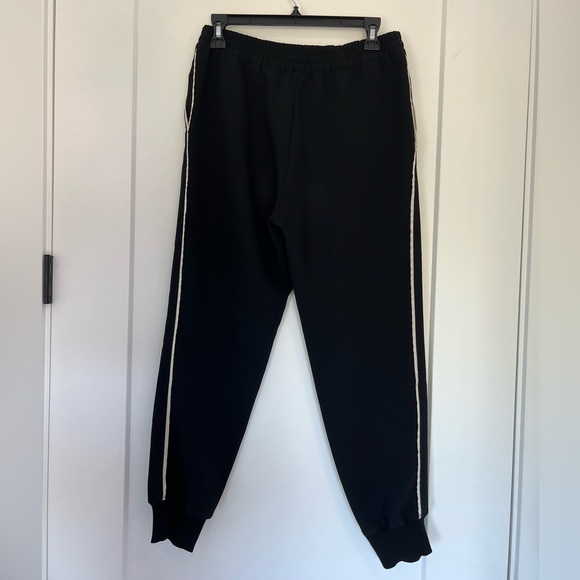 Wilfred Joggers - Picture 2 of 8